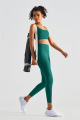 High-Waist Airlift Legging 9/9 - 28"